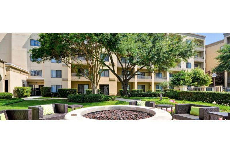 Courtyard Dallas Medical Market Center Esterno foto